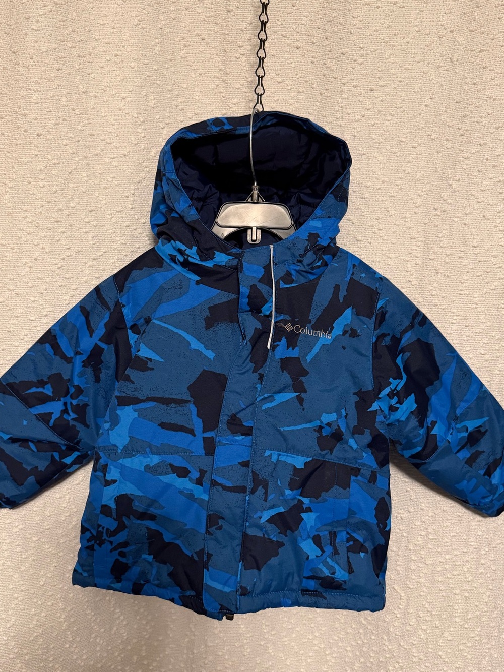 Columbia Boys' Blue & Navy Camo Hooded Puffer